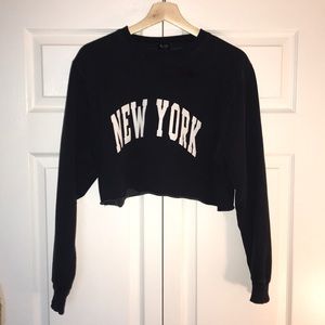 Cropped Brandy Melville New York sweater